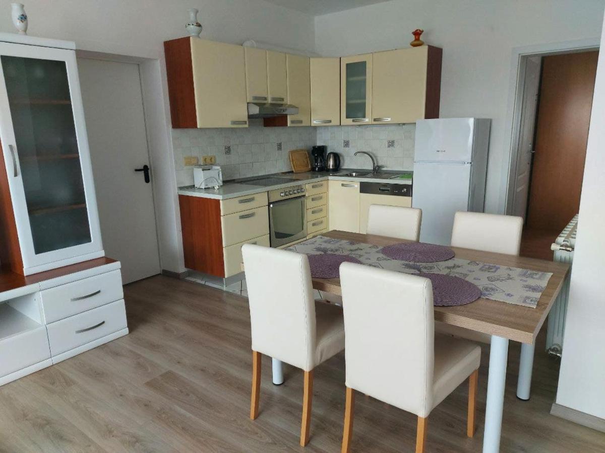 Bluegum Apartments Лижнян Экстерьер фото
